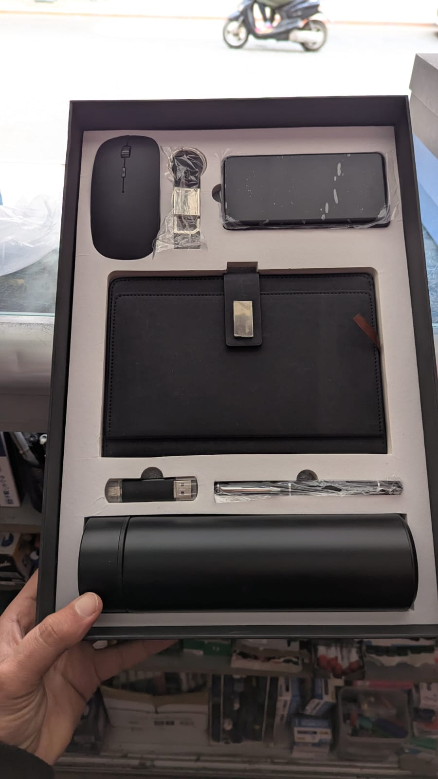 c70955e9-45ee-4a66-b8d9-a1cebd86878e